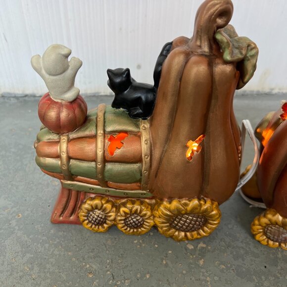 vintage Halloween light up train ghosts, cats, pumpkins sunflowers 3 piece set - Picture 11 of 16